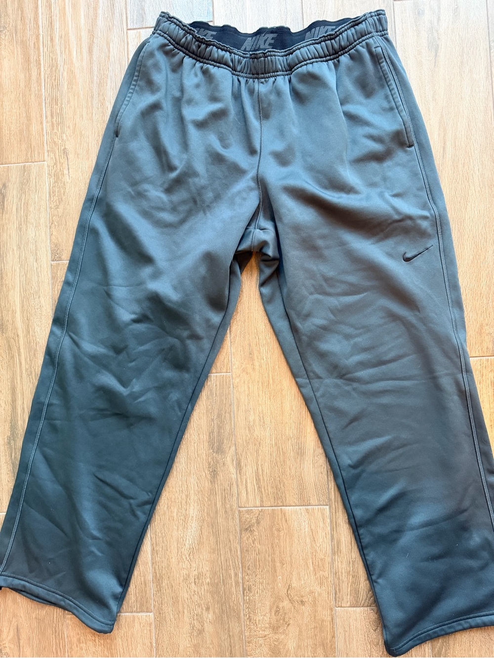 Nike Men’s Dark Gray Athletic Joggers